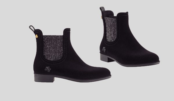Les marques Tartine et Chocolat et Lemon Jelly s'associe pour créer une boot imperméables pour les petites filles